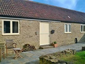 Battens Farm Cottages - B&B And Self-Catering Accommodation Yatton Keynell Esterno foto